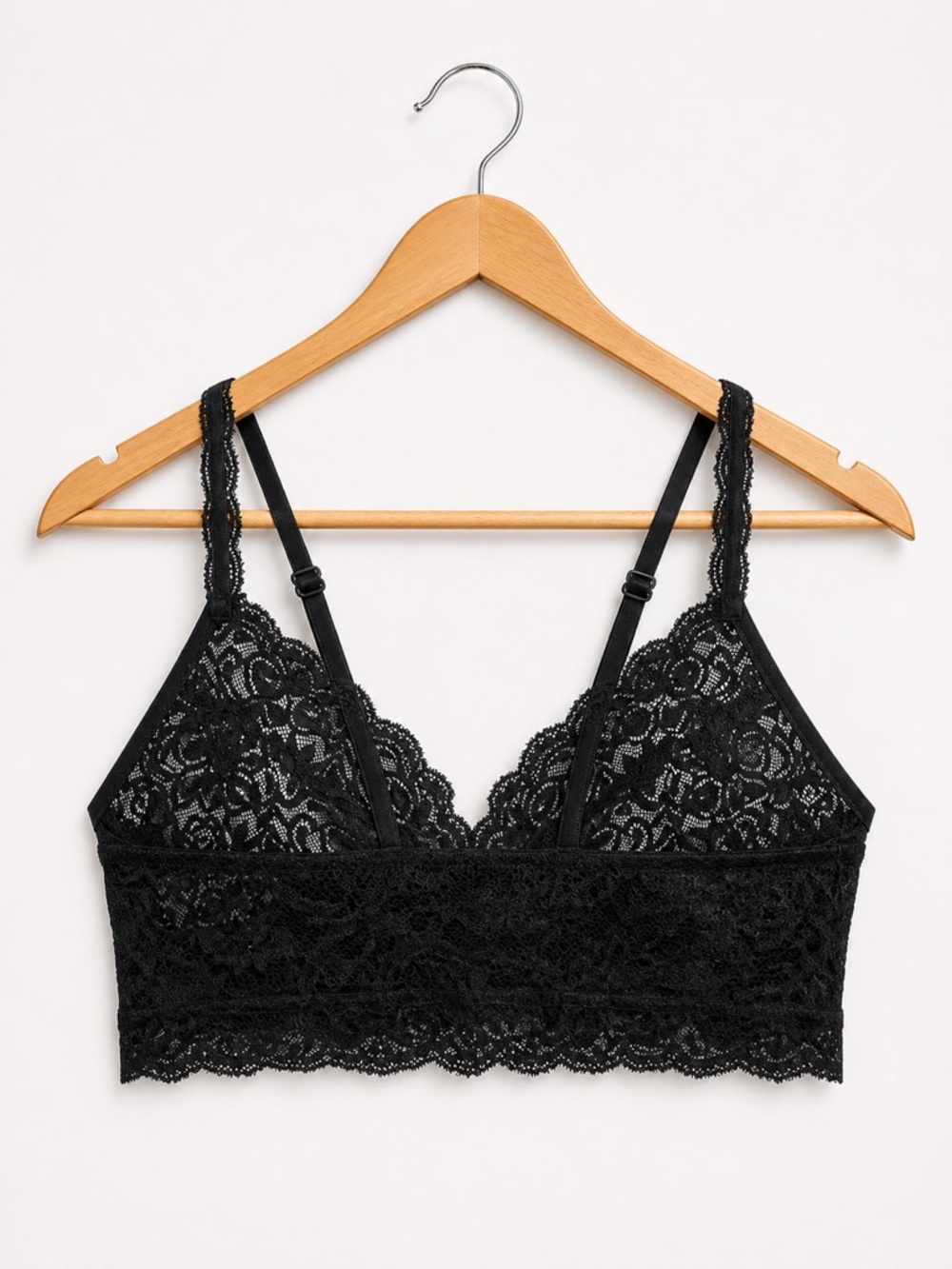 NWOT Quince Women's Black Lace Bralette - Medium
